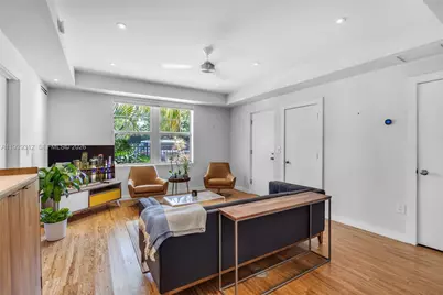 810 11th Street #102, Miami Beach, FL 33139 - Photo 5