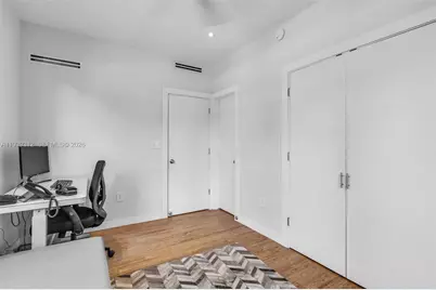 810 11th Street #102, Miami Beach, FL 33139 - Photo 17