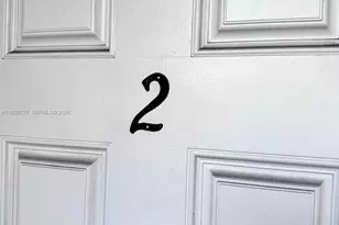 14140 NE 2nd Ct, Miami, FL 33161 - Photo 13