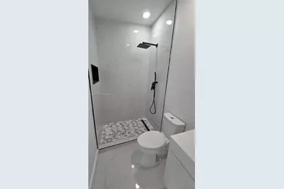 265 W 53rd Ter #2, Hialeah, FL 33012 - Photo 13