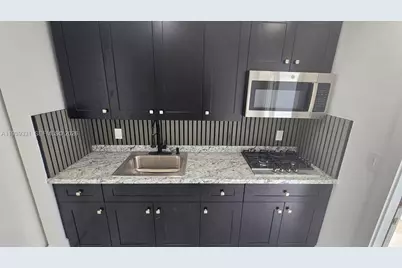 265 W 53rd Ter #2, Hialeah, FL 33012 - Photo 5