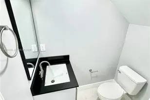 928 NW 2nd St, Fort Lauderdale, FL 33311 - Photo 7