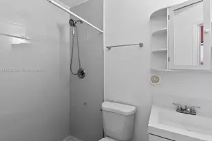 9900 SW 164th Terrace, Miami, FL 33157 - Photo 27