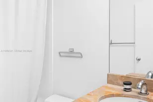 888 Brickell Key, Miami, FL 33131 - Photo 19