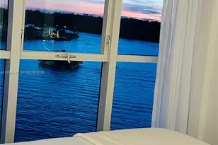 400 Sunny Isles Blvd, Sunny Isles Beach, FL 33160 - Photo 11