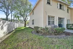 9175 NW 40th Pl, Sunrise, FL 33351 - Photo 39