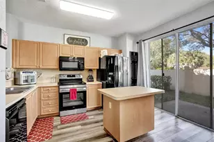 9175 NW 40th Pl, Sunrise, FL 33351 - Photo 15