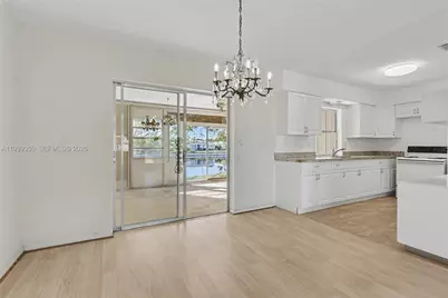 8108 NW 59th St, Tamarac, FL 33321 - Photo 15