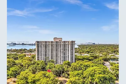 2000 Towerside Ter #1806, Miami, FL 33138 - Photo 3