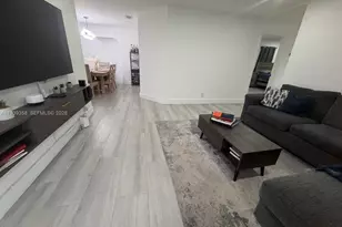 660 SW 30th Terrace, Fort Lauderdale, FL 33312 - Photo 3