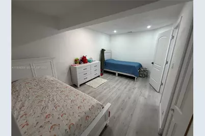 660 SW 30th Ter, Fort Lauderdale, FL 33312 - Photo 13