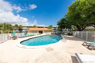 270 Layne Blvd, Hallandale Beach, FL 33009 - Photo 19