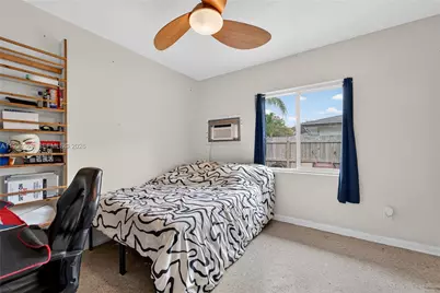 607 N Coconut Ave N, Port Saint Lucie, FL 34952 - Photo 5