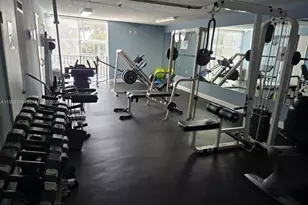 1801 S Treasure Dr, North Bay Village, FL 33141 - Photo 21