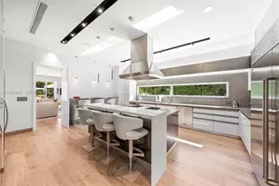 7218 SW 102nd St, Pinecrest, FL 33156 - Photo 13