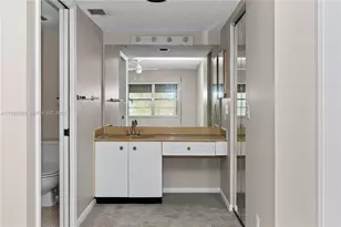 12701 SW 13th St, Pembroke Pines, FL 33027 - Photo 19