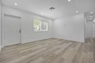 1401 NE 152nd St, North Miami Beach, FL 33162 - Photo 9