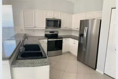 2145 SW 150th Ave, Miramar, FL 33027 - Photo 13