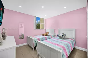 9441 SW 4th St, Miami, FL 33174 - Photo 25