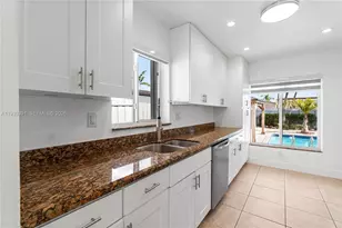 5103 SW 128th Pl, Miami, FL 33175 - Photo 11