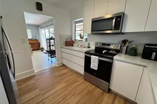 120 Pocatella St, Miami Springs, FL 33166 - Photo 17