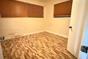 19130 NW 5th Pl, Miami Gardens, FL 33169 - Photo 13