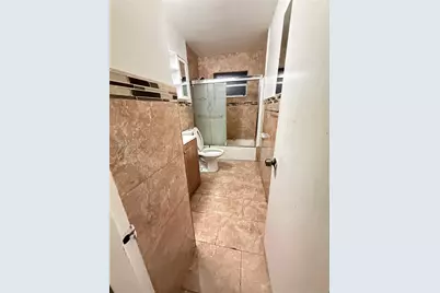 19130 NW 5th Pl #19130, Miami Gardens, FL 33169 - Photo 7