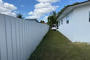 2920 NW 64th St, Miami, FL 33147 - Photo 17