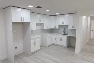 2920 NW 64th St, Miami, FL 33147 - Photo 7