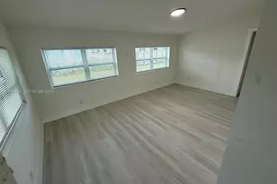 2920 NW 64th St, Miami, FL 33147 - Photo 11