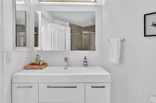21050 Point Pl, Aventura, FL 33180 - Photo 33