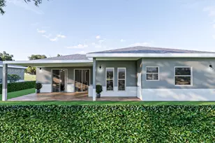 2917 W 22 St, Lehigh Acres, FL 33971 - Photo 9