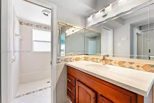 2508 Bay Dr, Pompano Beach, FL 33062 - Photo 11