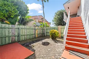 8480 SW 156th Pl, Miami, FL 33193 - Photo 17