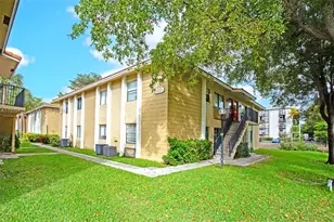 2651 Riverside Dr, Coral Springs, FL 33065 - Photo 3