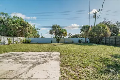 20731 NW 32nd Pl, Miami Gardens, FL 33056 - Photo 13