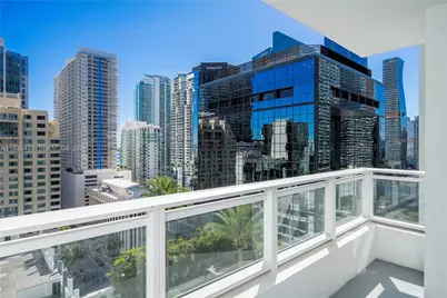 1080 Brickell Ave #1702, Miami, FL 33131 - Photo 19