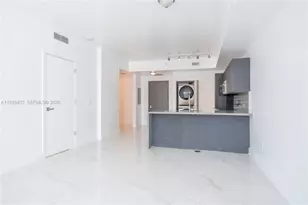 1080 Brickell Ave, Miami, FL 33131 - Photo 13