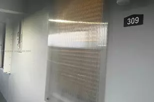 7847 Golf Cir Dr, Margate, FL 33063 - Photo 15