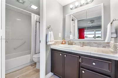 7847 Golf Circle Dr #309, Margate, FL 33063 - Photo 5