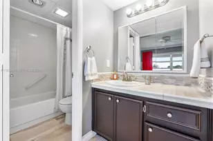 7847 Golf Cir Dr, Margate, FL 33063 - Photo 5