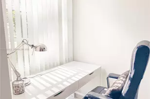 3301 N Country Club Dr, Aventura, FL 33180 - Photo 23