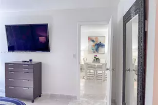 3301 N Country Club Dr, Aventura, FL 33180 - Photo 25