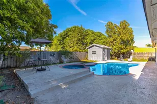 19542 SW 120th Ave, Miami, FL 33177 - Photo 21