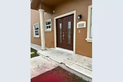 948 E 47th St #948 A, Hialeah, FL 33013 - Photo 13