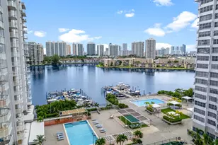 18021 Biscayne Blvd, Aventura, FL 33160 - Photo 9