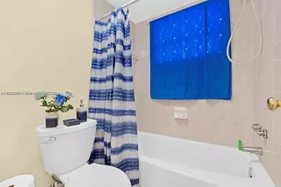 4000 NW 44th Ave #203, Lauderdale Lakes, FL 33319 - Photo 7