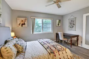 124 NE 19th Ct, Wilton Manors, FL 33305 - Photo 17
