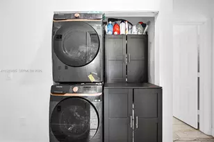 3340 Palomino Dr, Davie, FL 33024 - Photo 49