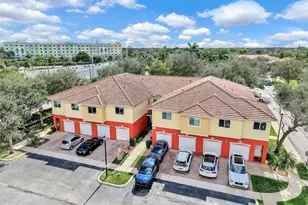 3340 Palomino Dr, Davie, FL 33024 - Photo 9